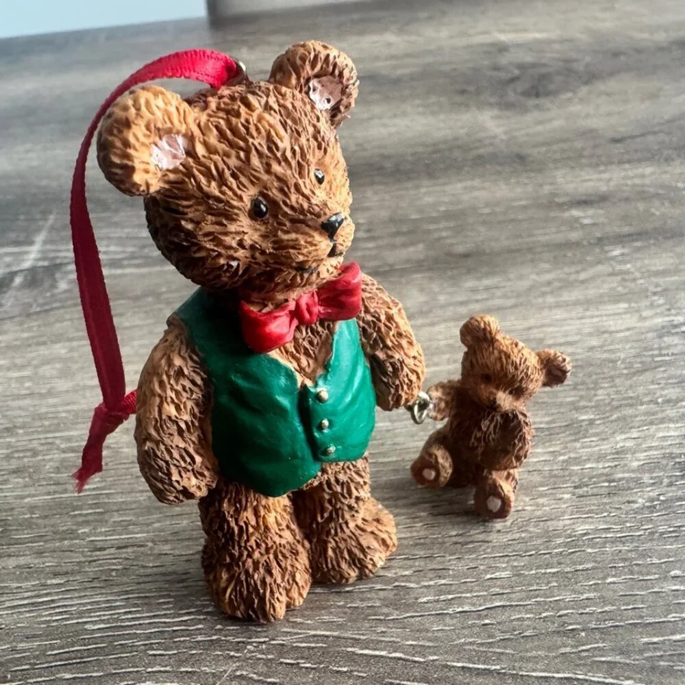 Holiday Christmas Ornament Teddy Bear & Cub Figurine